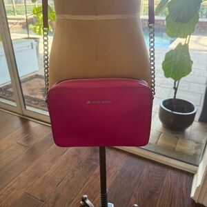 Michael Kors Pink Jet Set Large Saffiano Leather Crossbody Bag